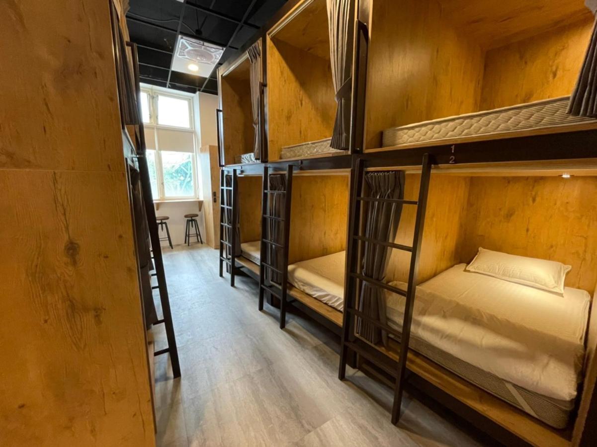 One Night Hostel Yilan Exterior photo